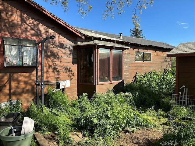 23271 Olive Ave, Gerber, CA 96035 - view of side of home