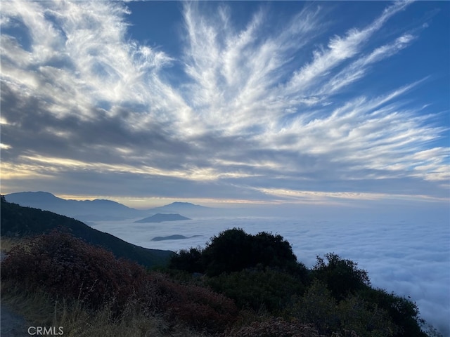 property view of mountains