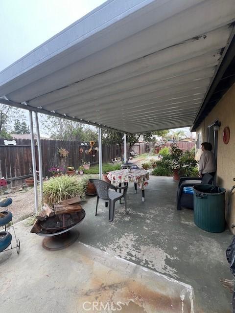 view of patio featuring a fenced backyard
