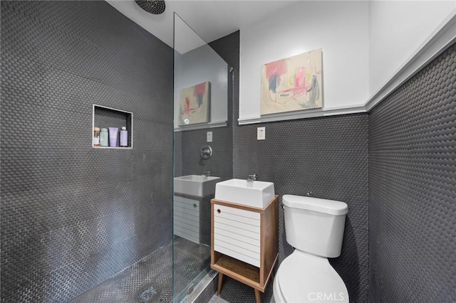 1012 10th St, Manhattan Beach, CA 90266 - full bath featuring toilet, walk in shower, tile walls, and vanity