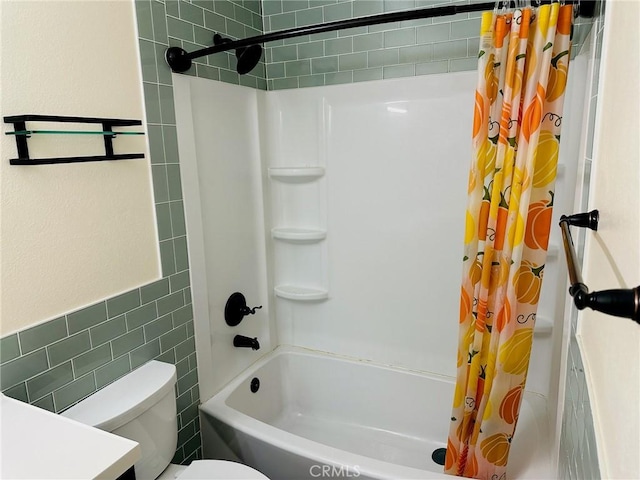 4219 La Pinata Unit 255, Oceanside, CA 92057 - full bath featuring toilet, shower / bath combo, tile walls, and vanity