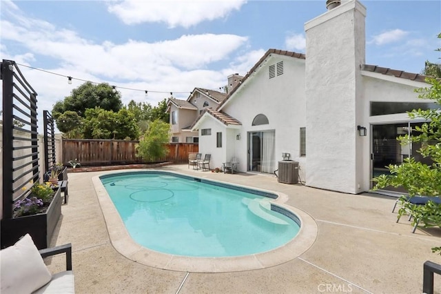 39896 Osprey Rd, Murrieta, CA 92562 - view of swimming pool with a patio, a fenced backyard, and cooling unit