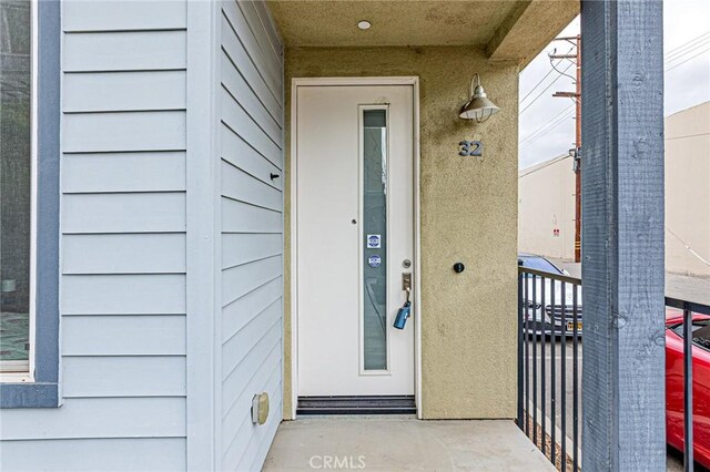 view of exterior entry