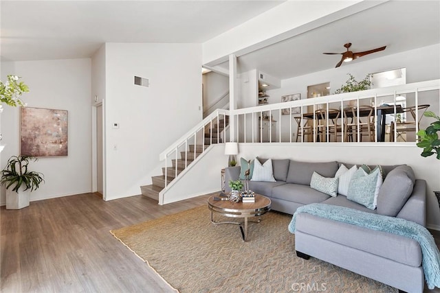 222591/4 Erwin St, Woodland Hills, CA 91367 - photo 4