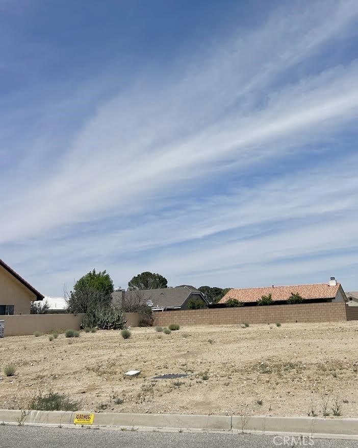 14774 Grafton Ln, Helendale, CA 92342