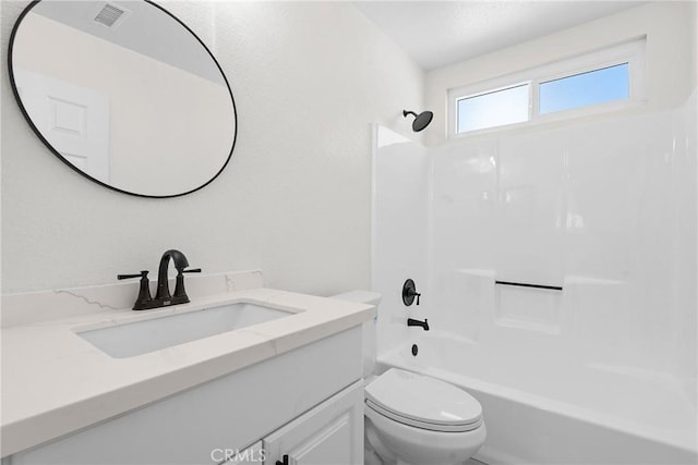 67305 Verona Rd, Cathedral City, CA 92234 - full bath featuring vanity, toilet, and shower / bath combination