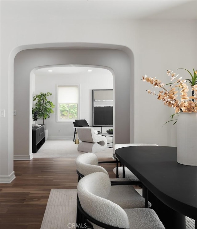 26 Via Fontibre, San Clemente, CA 92673 - home office featuring arched walkways, baseboards, and wood finished floors