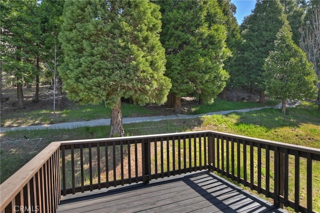 455 Clearwater Ln, Lake Arrowhead, CA 92352 - deck featuring a lawn
