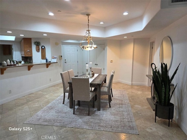 412 Arenoso Ln Unit 102, San Clemente, CA 92672 - dining area with baseboards, recessed lighting, and a raised ceiling