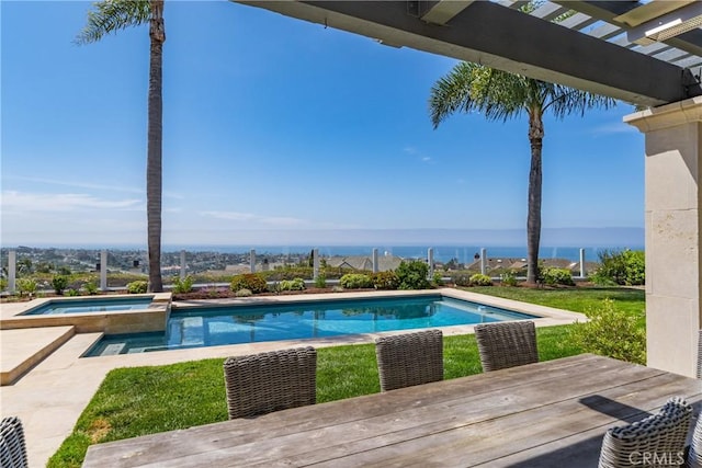2009 Via Aguila, San Clemente, CA 92673 - view of swimming pool featuring a pergola and a pool with connected hot tub