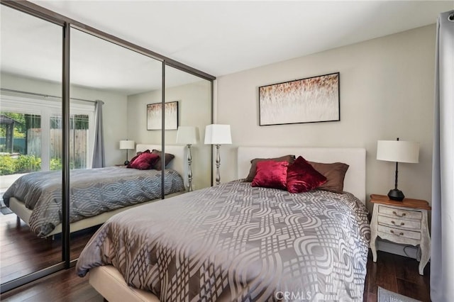10313 Christine Pl, Chatsworth, CA 91311 - bedroom featuring wood finished floors and a closet