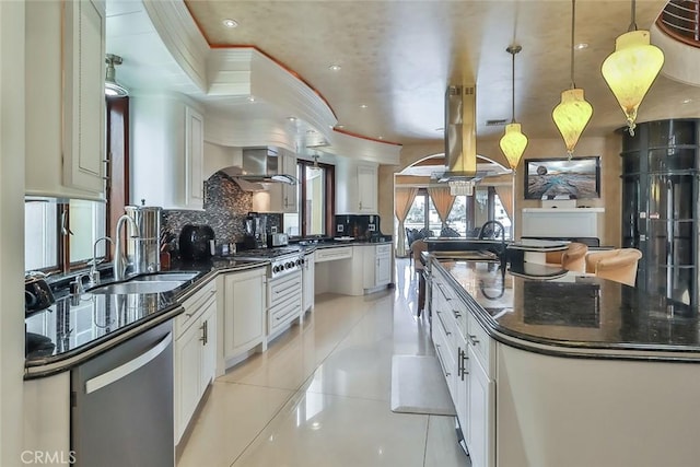 5455 E Sorrento Dr, Long Beach, CA 90803 - kitchen with tasteful backsplash, stainless steel appliances, light tile patterned floors, island exhaust hood, and a sink