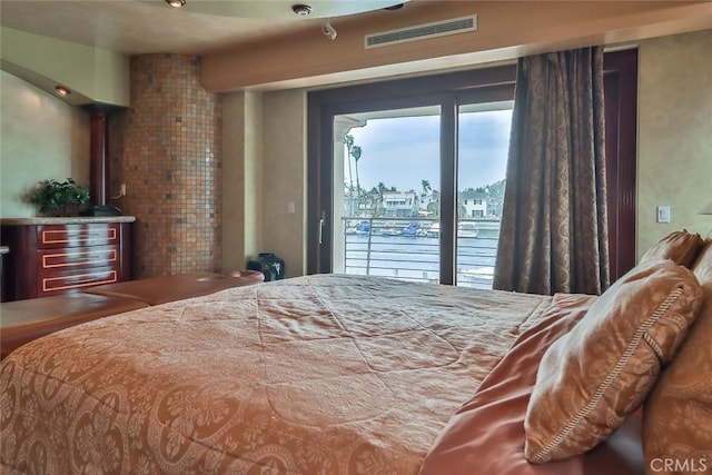 5455 E Sorrento Dr, Long Beach, CA 90803 - bedroom with visible vents, a water view, and access to outside