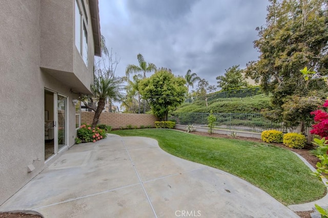 view of patio featuring a fenced backyard
