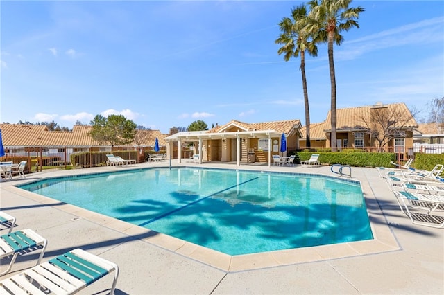 819 Miller Rd, Banning, CA 92220 - community pool with fence and a patio