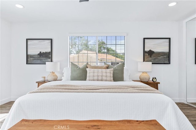 40 Frontier Way, Templeton, CA 93465 - bedroom featuring wood finished floors, recessed lighting, and baseboards