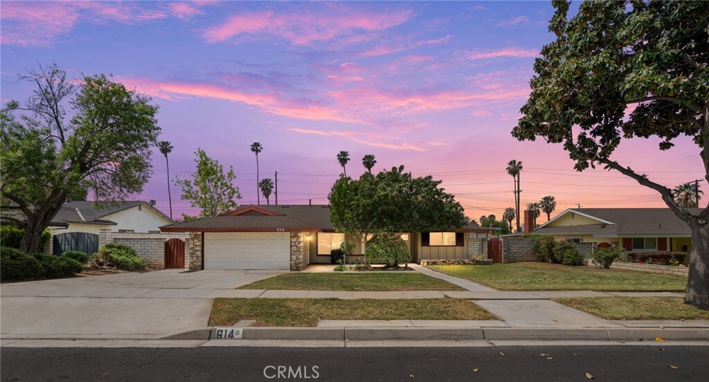 614 Coronado Dr, Redlands, CA 92374 - photo 1