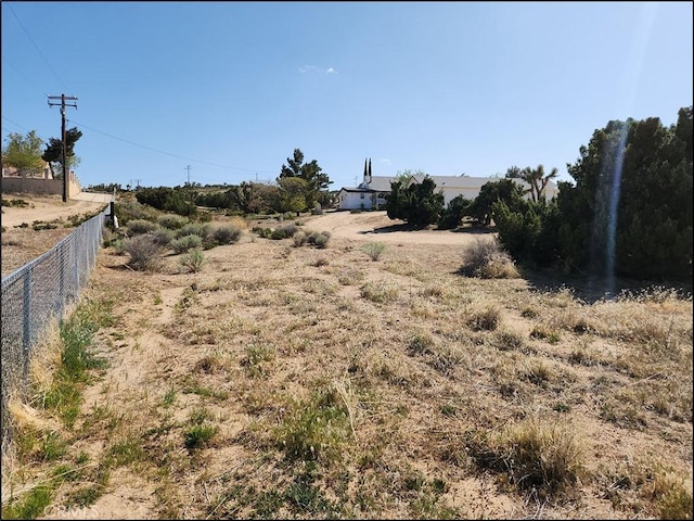 8581 Montara Rd, Pinon Hills, CA 92372 - view of yard featuring fence
