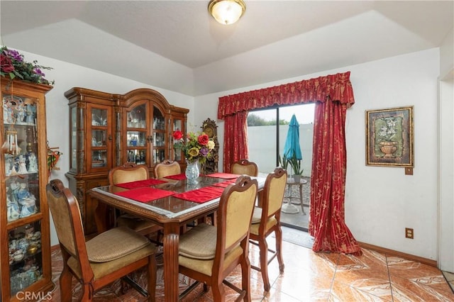 22527 Mountain View Rd, Moreno Valley, CA 92557 - dining room featuring baseboards