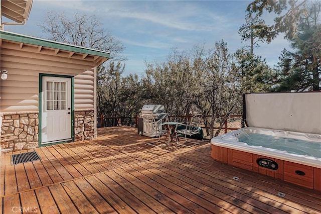 879 Orange Ave, Sugarloaf, CA 92386 - wooden terrace featuring a covered hot tub