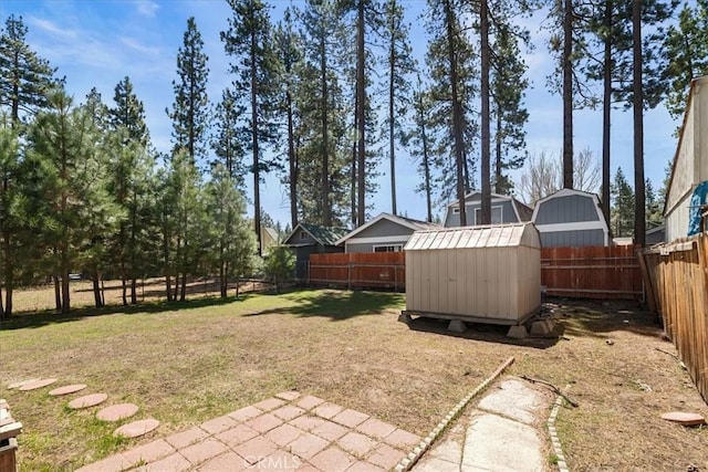 320 W Fairway Blvd, Big Bear City, CA 92314 - photo 19
