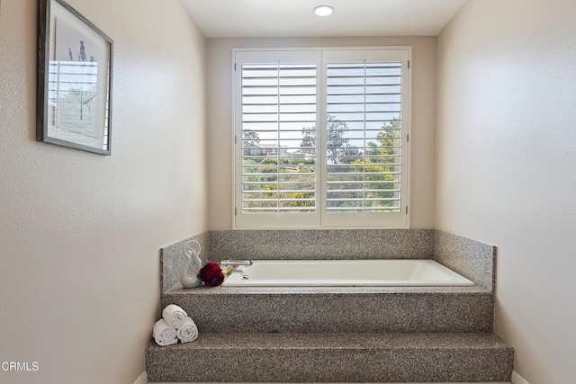 1480 Forest Knoll Dr, Oak Park, CA 91377 - bathroom with a bath and a wealth of natural light