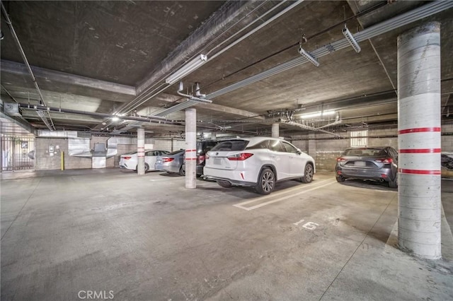 14618 Gilmore St Unit 8, Van Nuys, CA 91411 - view of parking garage