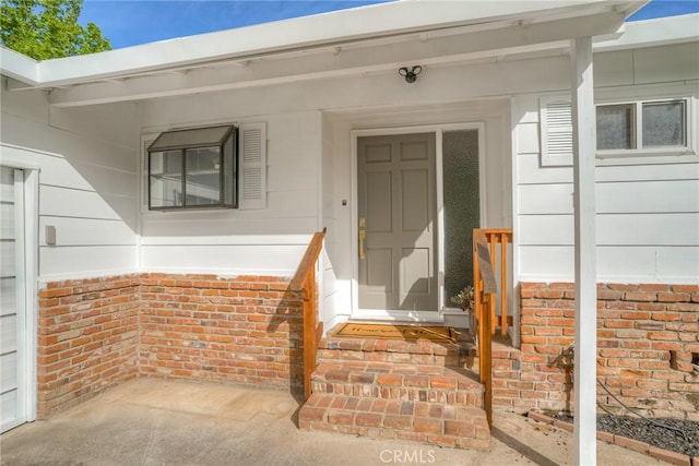 12 Linda Loma Dr, Oroville, CA 95966 - doorway to property with brick siding