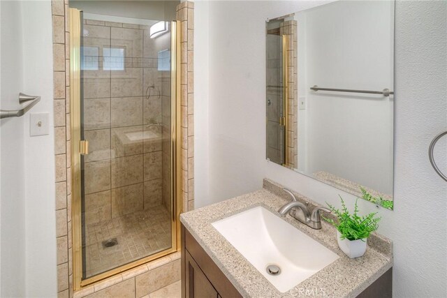 12 Linda Loma Dr, Oroville, CA 95966 - full bath featuring a shower stall and vanity