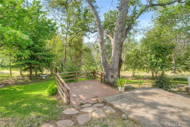 12 Linda Loma Dr, Oroville, CA 95966 - view of yard with a patio