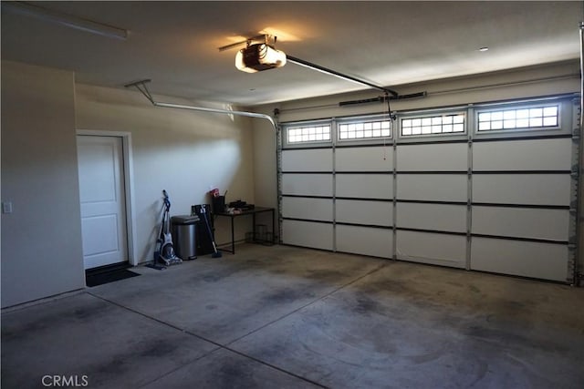 16 Petaluma Ct, Chico, CA 95926 - garage featuring a garage door opener