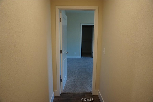 16 Petaluma Ct, Chico, CA 95926 - hallway featuring baseboards and a textured wall