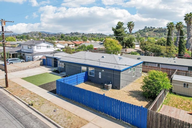 birds eye view of property featuring a residential view