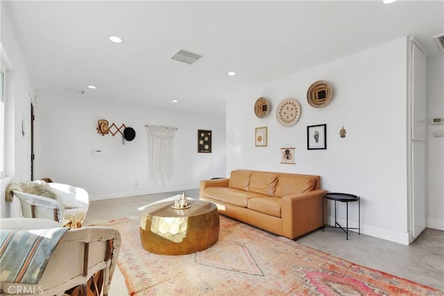 4789 Avenida Del Sol, Joshua Tree, CA 92252 - living area featuring recessed lighting and concrete flooring