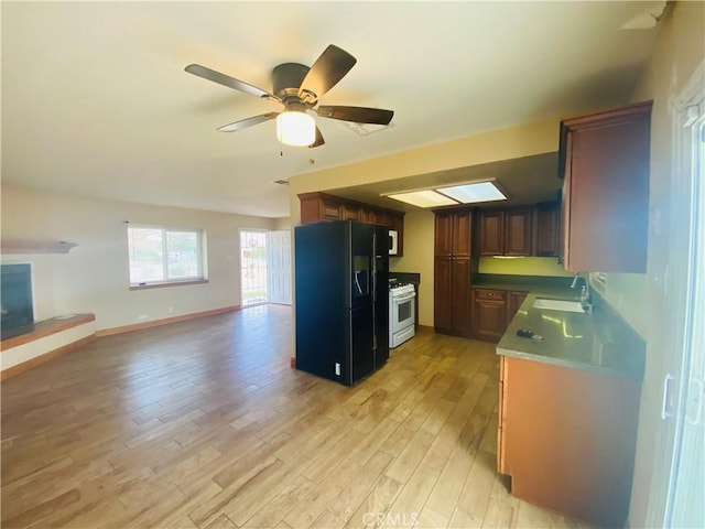 21259 Rosewood St, Apple Valley, CA 92308 - photo 17