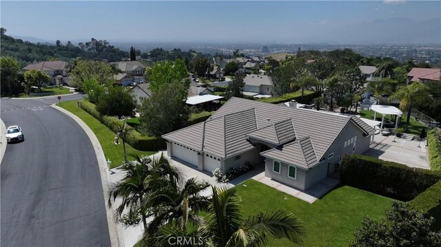 bird's eye view with a residential view