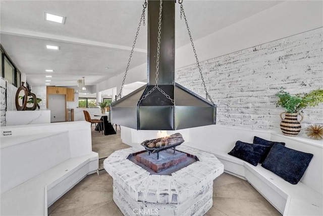 15495 Washington St, Riverside, CA 92506 - living room with light tile patterned flooring