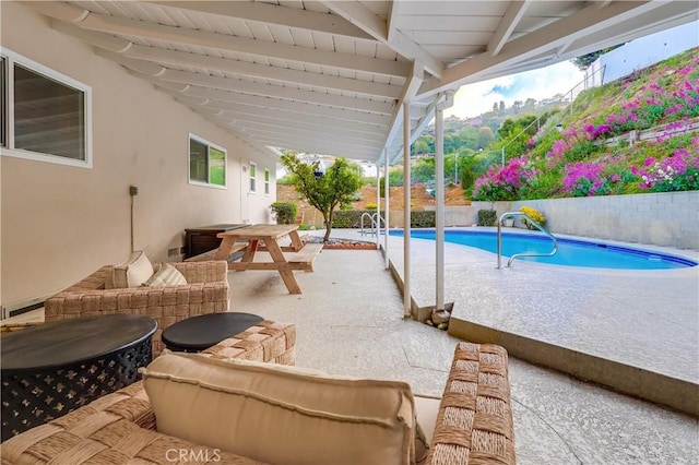 2978 Crownview Dr, Rancho Palos Verdes, CA 90275 - fenced backyard featuring an outdoor living space and a patio area