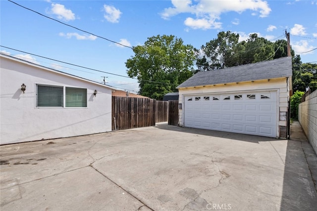 2218 Ximeno Ave, Long Beach, CA 90815 - view of detached garage