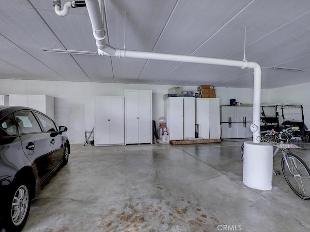 2390 Via Mariposa W Unit 2E, Laguna Woods, CA 92637 - view of parking deck