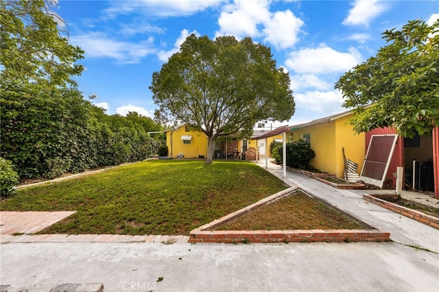 12652 Oaks Ave, Chino, CA 91710 - view of green lawn