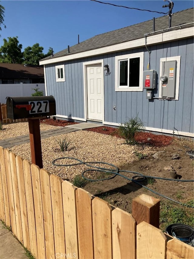 exterior space featuring fence