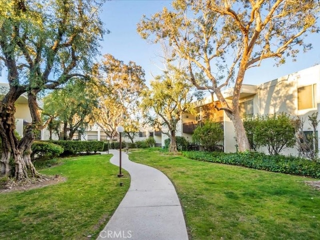 23515 Lyons Ave Unit 286, Valencia, CA 91355 - view of community with a yard