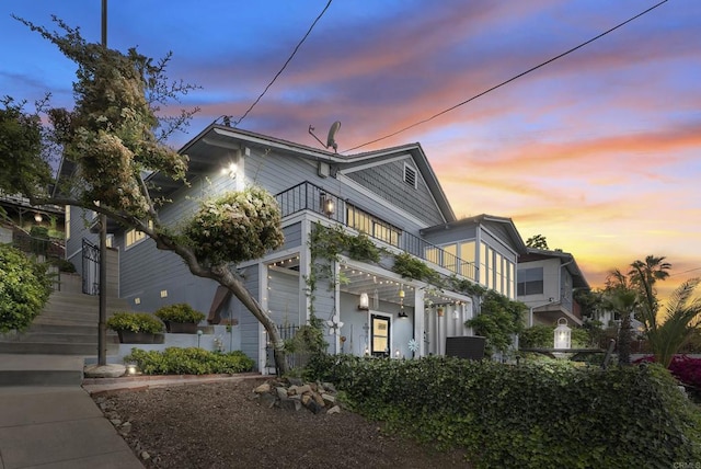 8140 Pasadena Ave, La Mesa, CA 91941 - view of front facade with a balcony