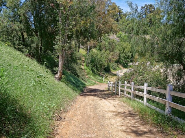 3 Poppy Trl, Rolling Hills, CA 90274 - view of road