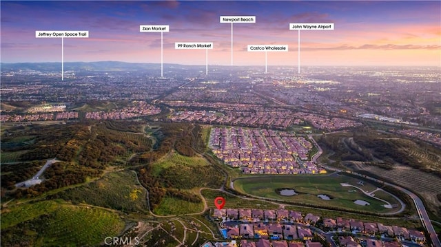view of aerial view at dusk