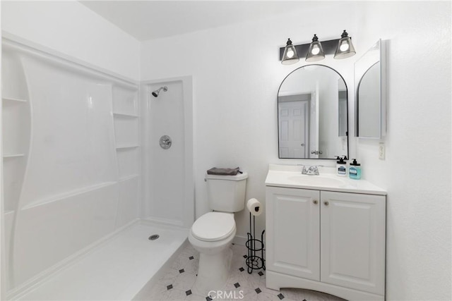 full bath with walk in shower, toilet, and vanity
