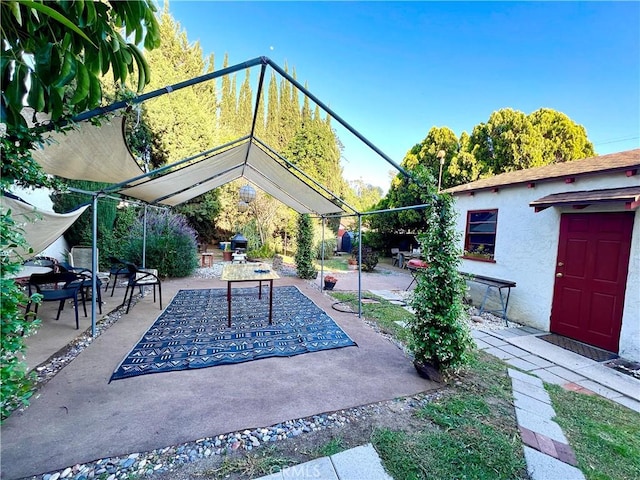 3704 Hellman Ave, Los Angeles, CA 90032 - view of patio