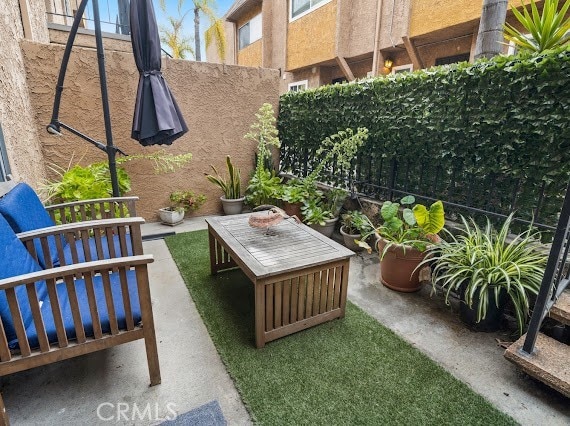 1890 S Cochran Ave Unit 19, Los Angeles, CA 90019 - photo 17