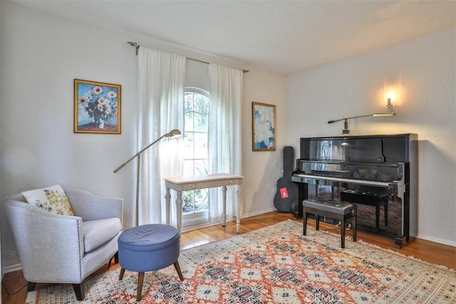 1956 E Woodlyn Rd, Pasadena, CA 91104 - sitting room with baseboards and wood finished floors